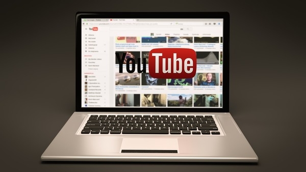 Песков усомнился, что вопрос блокировки YouTube в приоритете у россиян