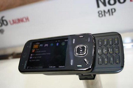 Nokia N86